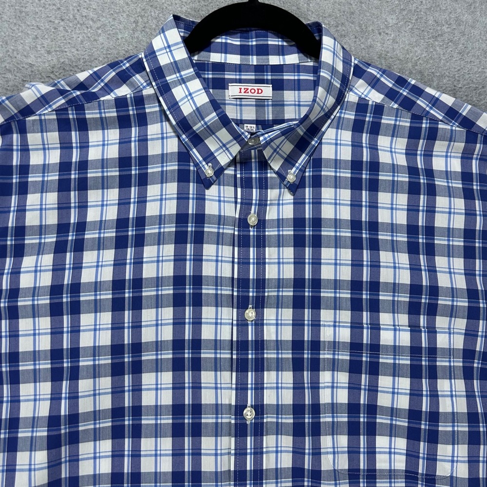 IZOD Button Down Shirt Classic Fit Mens 18-18.5 Blue White Plaid Business Preppy